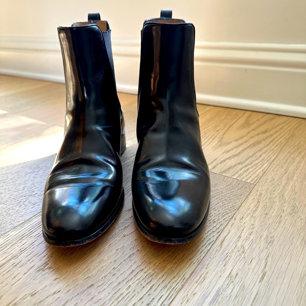 Salvatore Ferragamo Women’s Black Chelsea Boot -Size 9